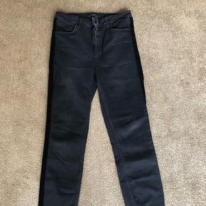Black Jeans
